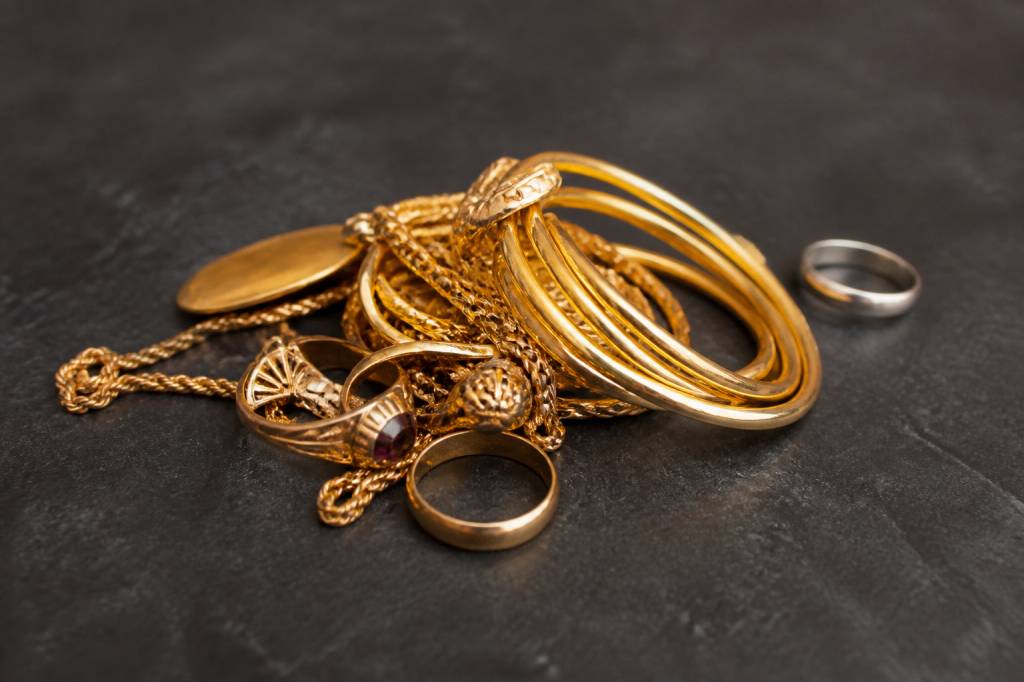 Cours de l’or 18 carats : comprendre le prix et les facteurs qui influencent sa valeur